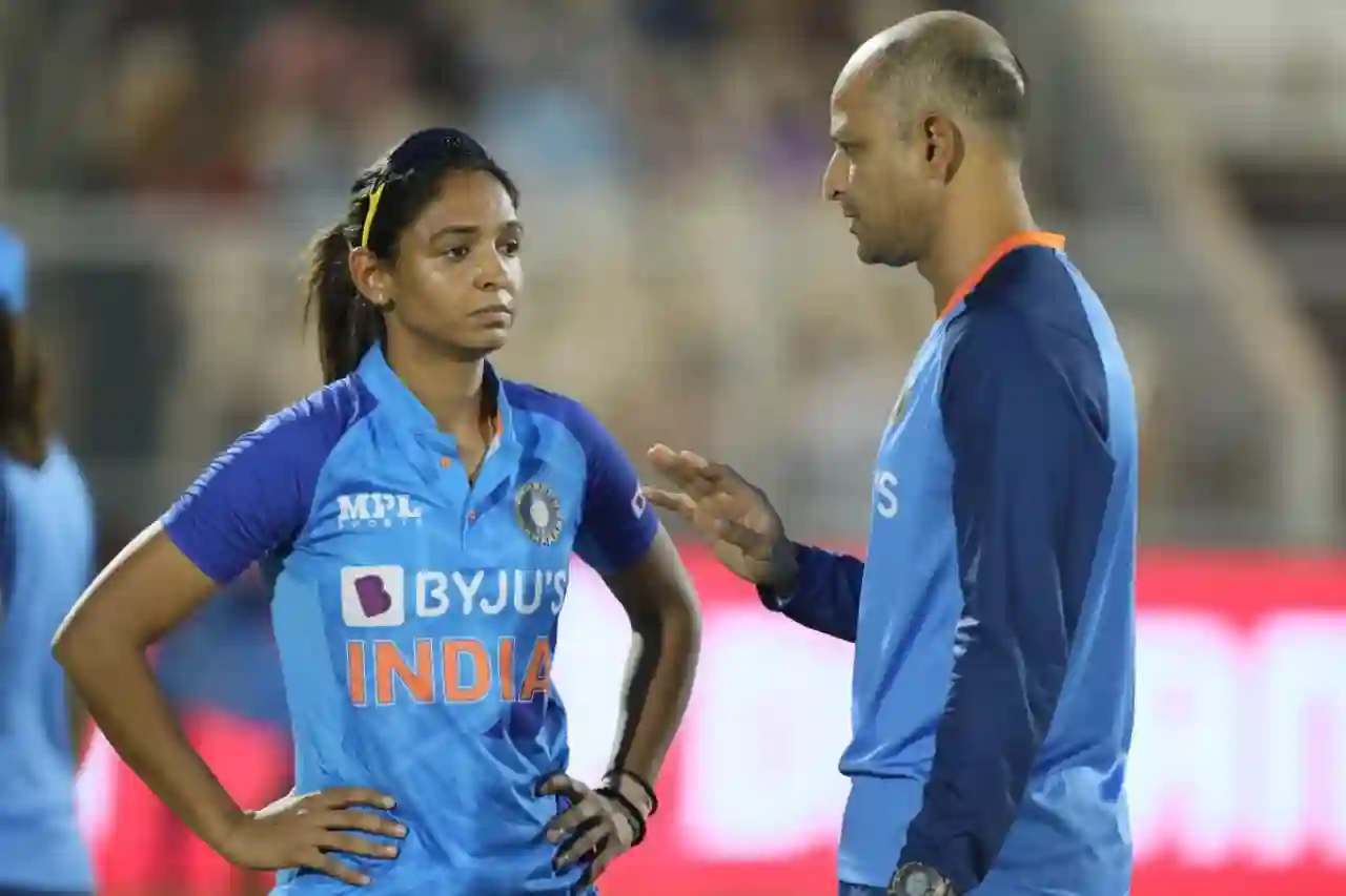 Amol Mazumdar, Tushar Arothe In Race For India Women’s Head Coach Job