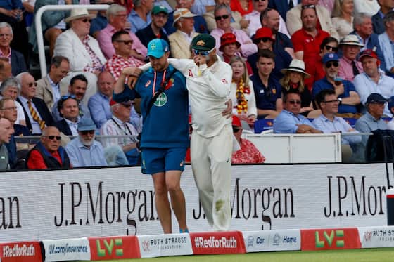 Australia In Trouble! | Nathan Lyon Sustains A Horrifying Injury