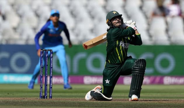 Ayesha Naseem Announces 'Shocking' Retirement From Cricket at 18