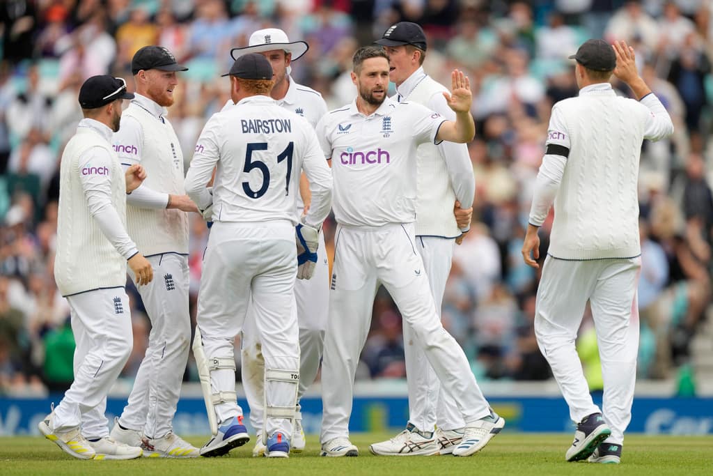 Ashes 2023 | Why is Joe Root Donning a Black Armband? The Moving Story Behind Yorkshire Born Cricketer's Gesture