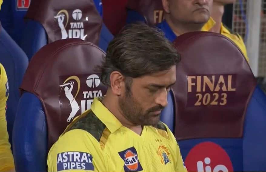 When MS Dhoni Was Spotted Crying During the IPL; Harbhajan Singh tells a Story that hasn't been told Before