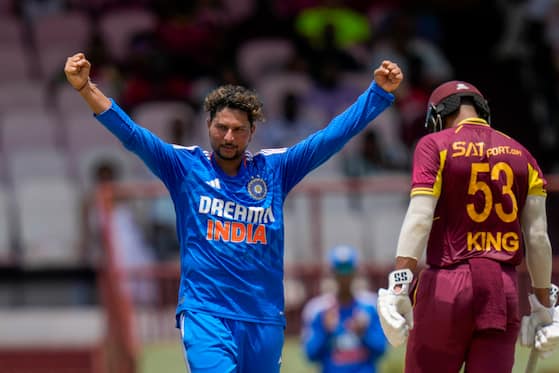 WI vs IND | Hetmyer Leads WI Recovery After Arshdeep, Kuldeep's Opening Burst