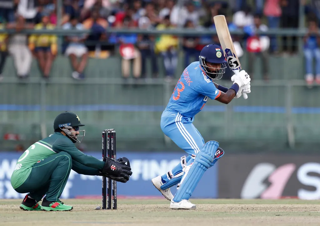 ‘He Did What Rohit Sharma Couldn’t..’- Matthew Hayden Praises Hardik Pandya