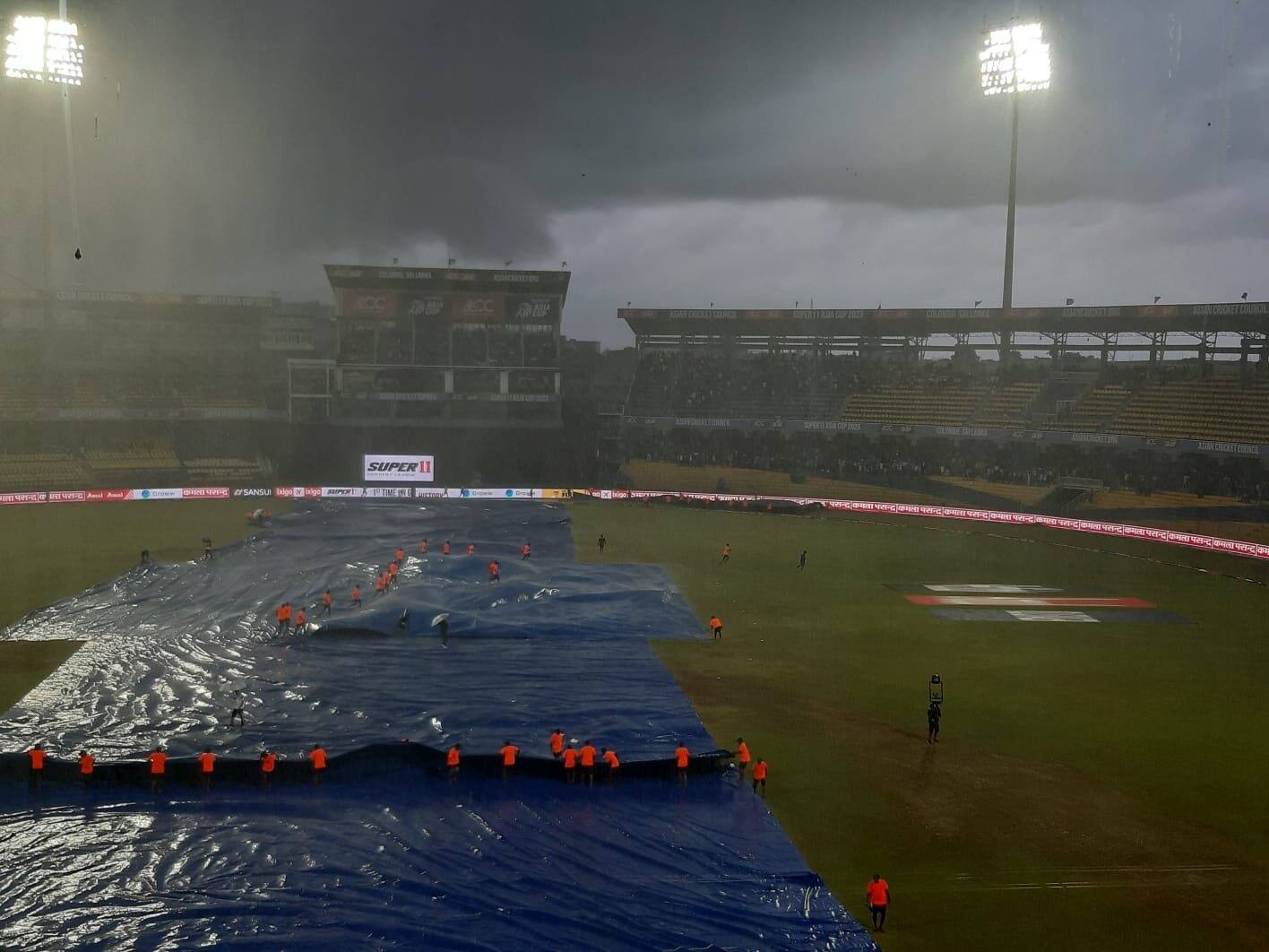 [Watch] Rain Stops IND-PAK Asia Cup Match at Colombo; India's Momentum Derailed