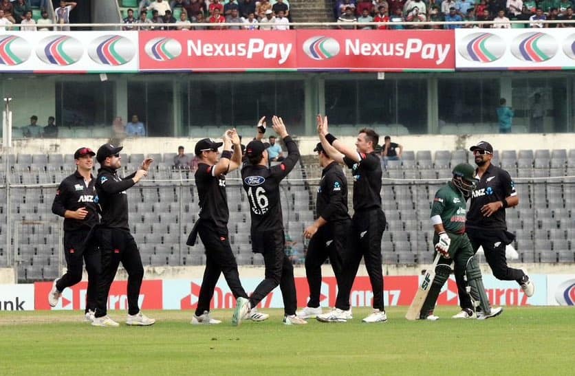 New Zealand Pacers Destroy Bangladeshi Batting
