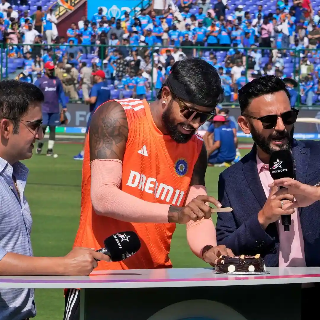 Birthday Boy Hardik Pandya Cuts Cake On Ground Before World Cup Clash ...