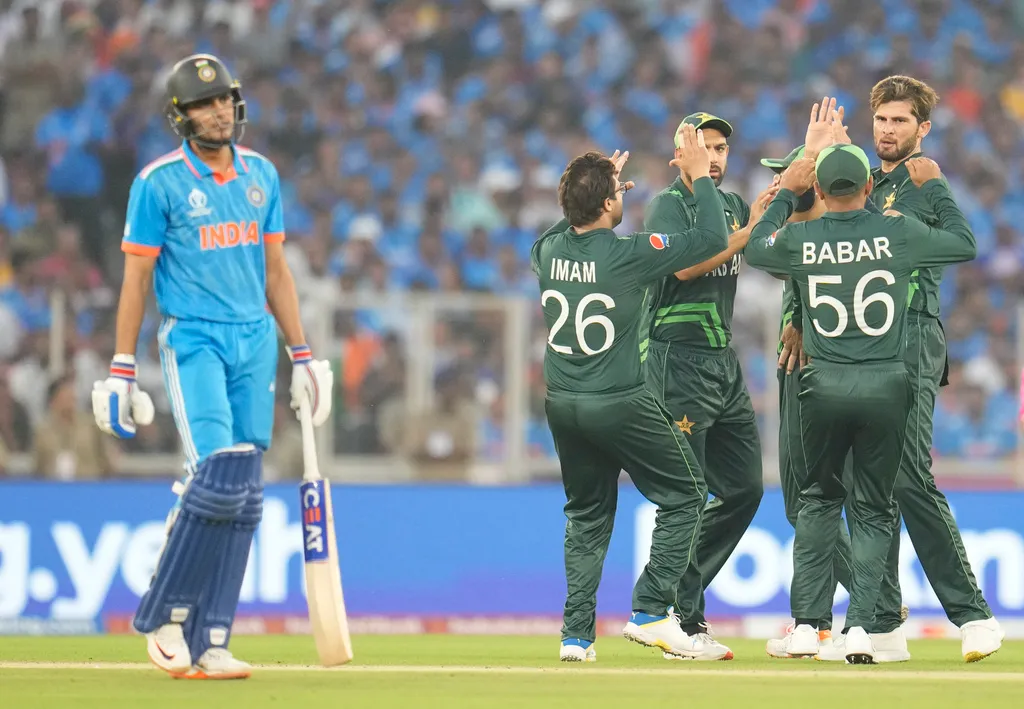 'Shaheen Afridi Should Captain' - Shoaib Malik Wants Babar Azam To Call It Quits