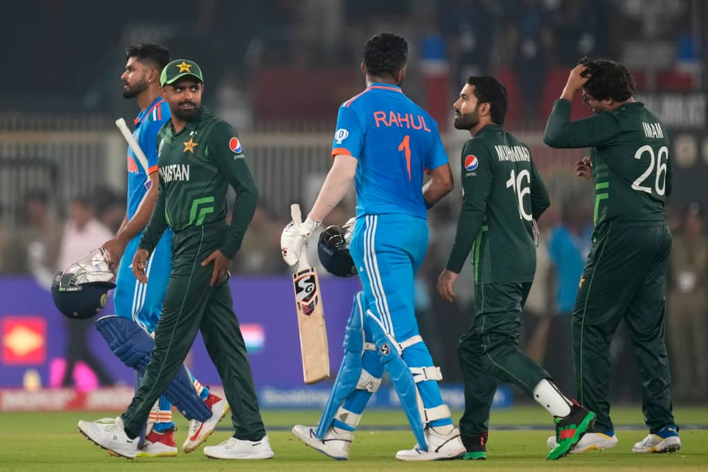 'Can’t Handle Pressure..'- Sourav Ganguly Slams Babar Azam's Pakistan After Loss To India