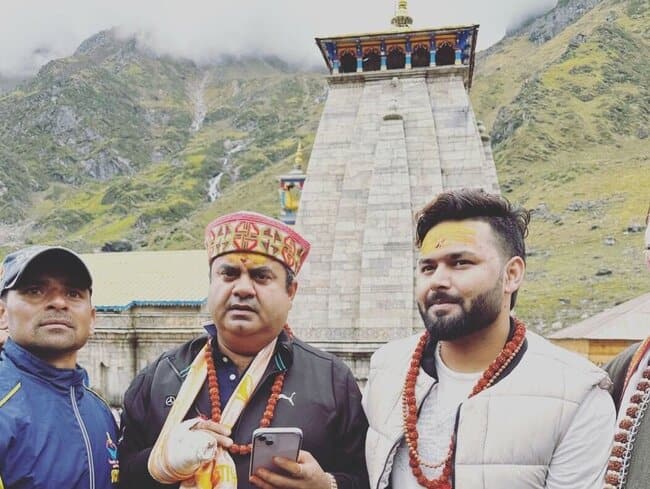 Rishabh Pant Visits Kedarnath; Posts Picture on Instagram