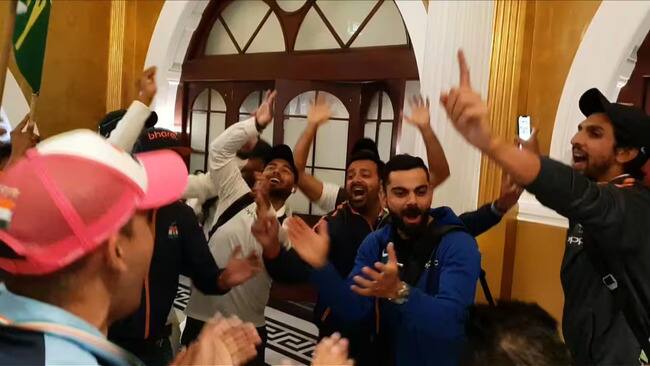 When Virat Kohli and Team India Danced On 'Mere Desh Ki Dharti'