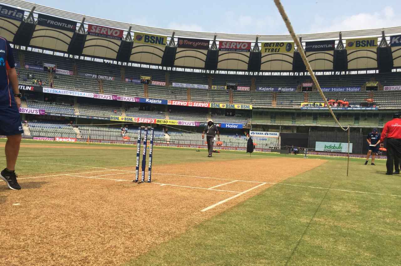 Wankhede Stadium Mumbai Pitch Report For ENG vs SA World Cup Match