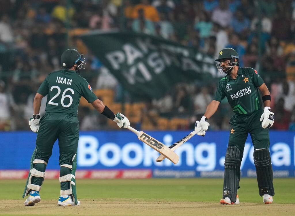 PAK vs AFG Toss Update | Shadab Khan Comes In As Babar Azam Opts To Bat First