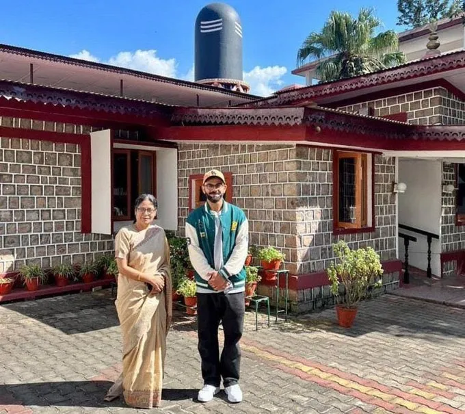 Virat Kohli Visits Chinmaya Tapovan Ashram in Dharamsala Ahead Of England Clash (See Pics)