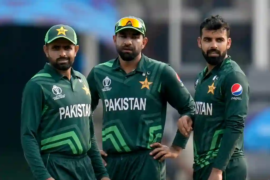 When A 'Furious' Babar Azam Scolded Mohammad Rizwan & Shadab Khan