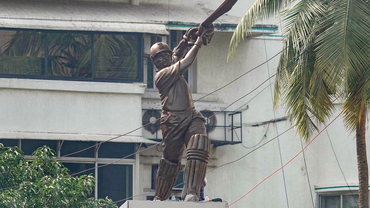 Sachin Tendulkar Statue To Be Revealed At Wankhede Stadium Today – Here's All You Need to Know
