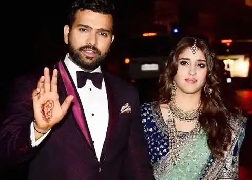 [Watch] Rohit Sharma And His Wife Ritika Sajdeh's Glamorous Appearance ...