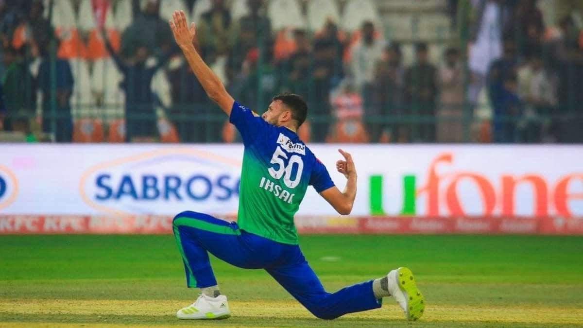 'His Elbow Brace Was..', PCB Gives Major Update On Ihsanullah's PSL Availability