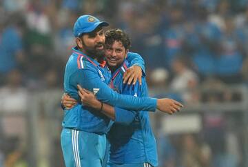 'Didn't Panic': Hayden Lauds Rohit Sharma's Captaincy In India's Semi-Final Win