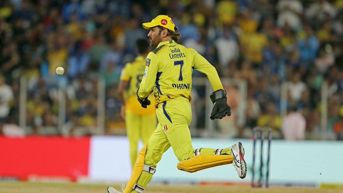 'May Be He Has Got..', AB de Villiers Predicts MS Dhoni's IPL Future