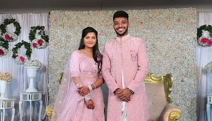 Delhi Capitals Star Chetan Sakariya Gets Engaged To Meghna Jambucha | cricket.one - OneCricket