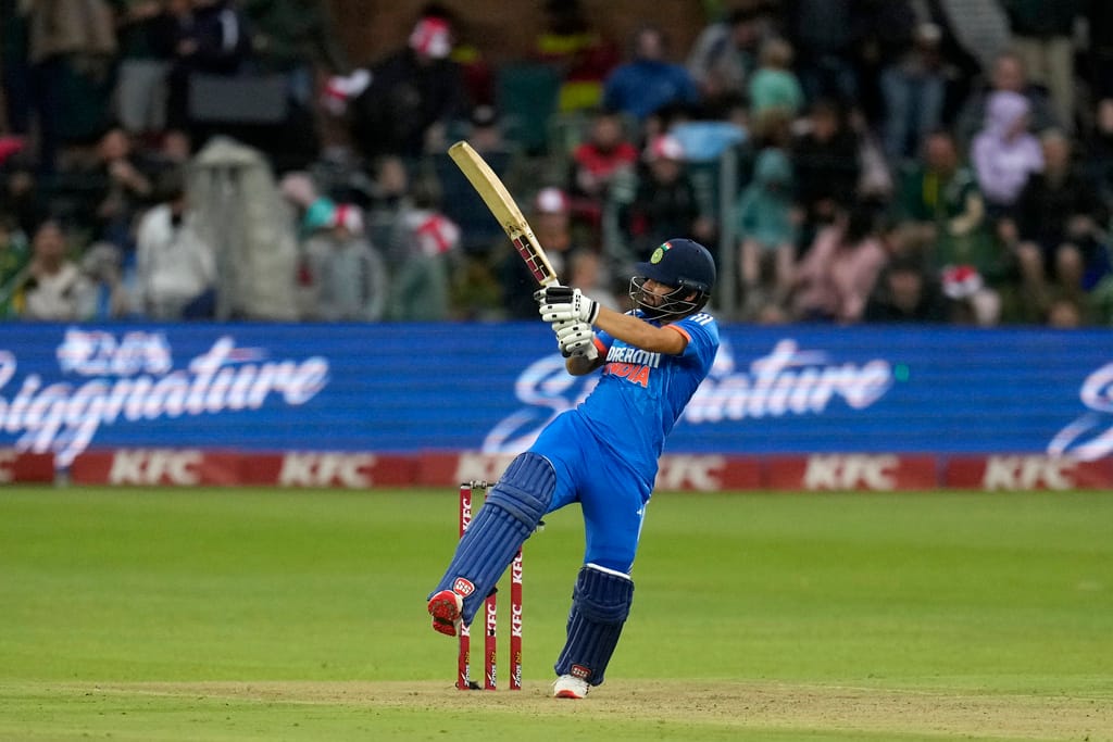 'It Will Boost His Confidence'- Sunil Gavaskar On Rinku Singh's Maiden T20I Fifty