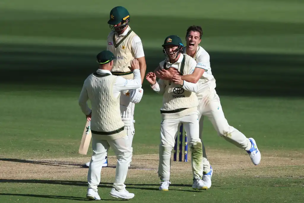 ‘Ah, Cool! But It Doesn't..,’ - Cummins' Savage Reply To Hafeez’s ‘PAK Played Better’ Remark