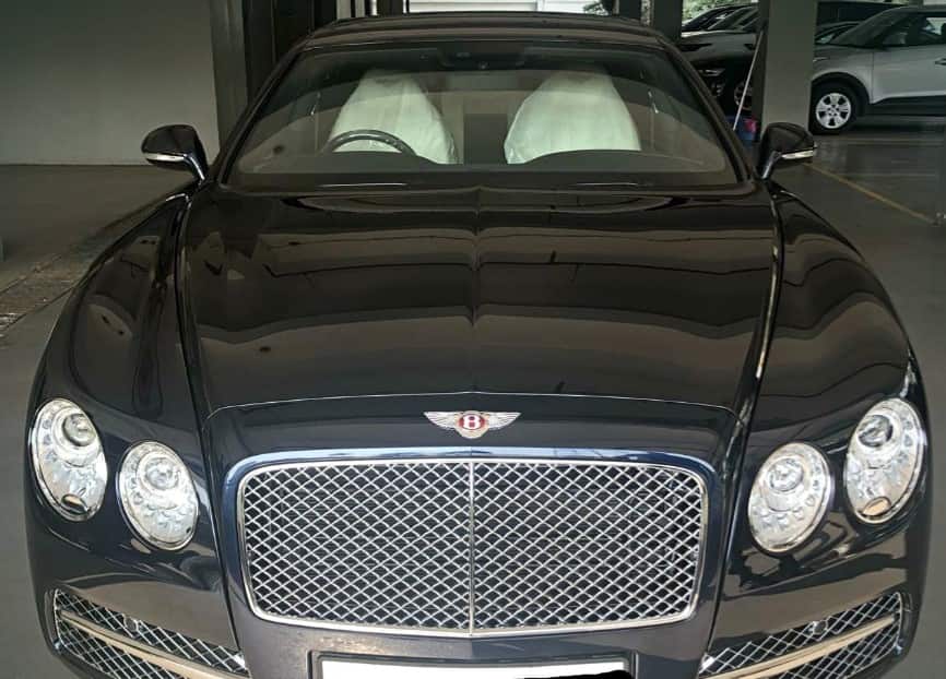 Virat Kohli's Bentley Flying Spur priced at Rs 3.41 crore (Twitter)