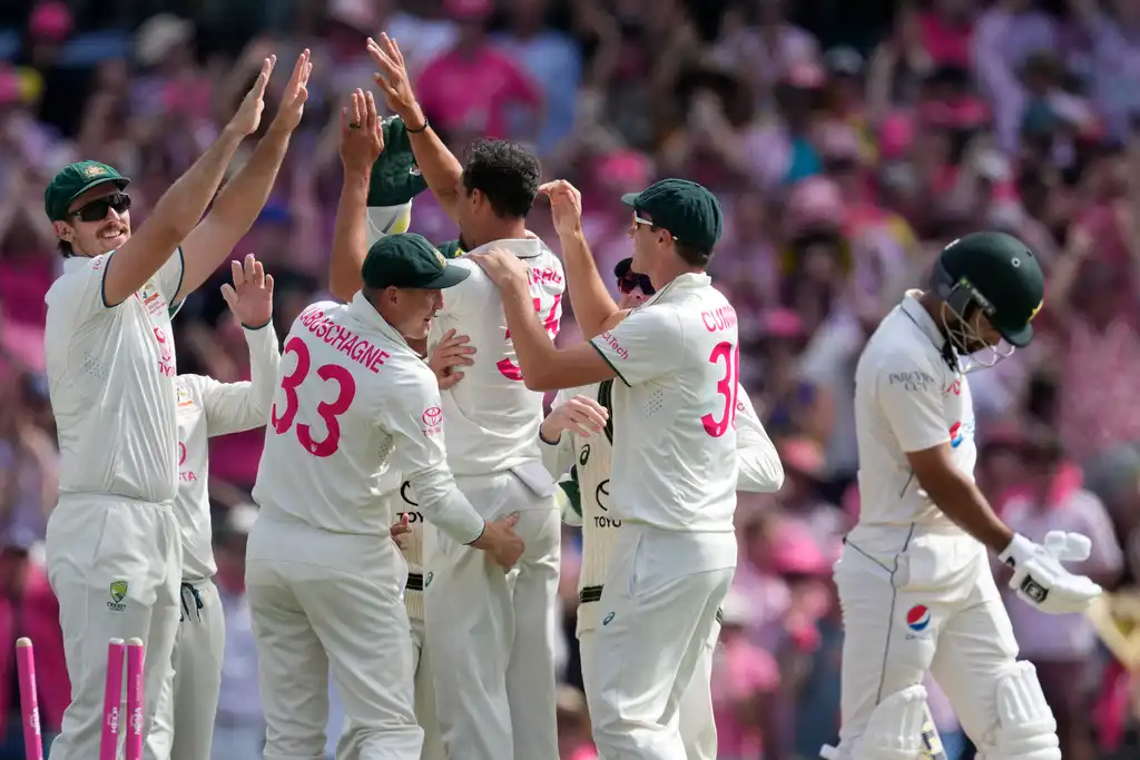 AUS vs PAK | Pakistan Collapse After Aamer Jamal's Heroics Restrict Australia To 299