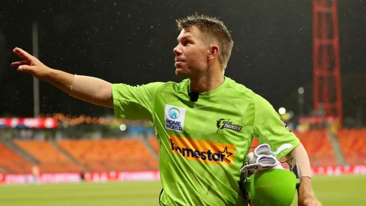 David Warner To Make 'Hollywood Entry' With Helicopter To Play For Sydney Thunder In BBL