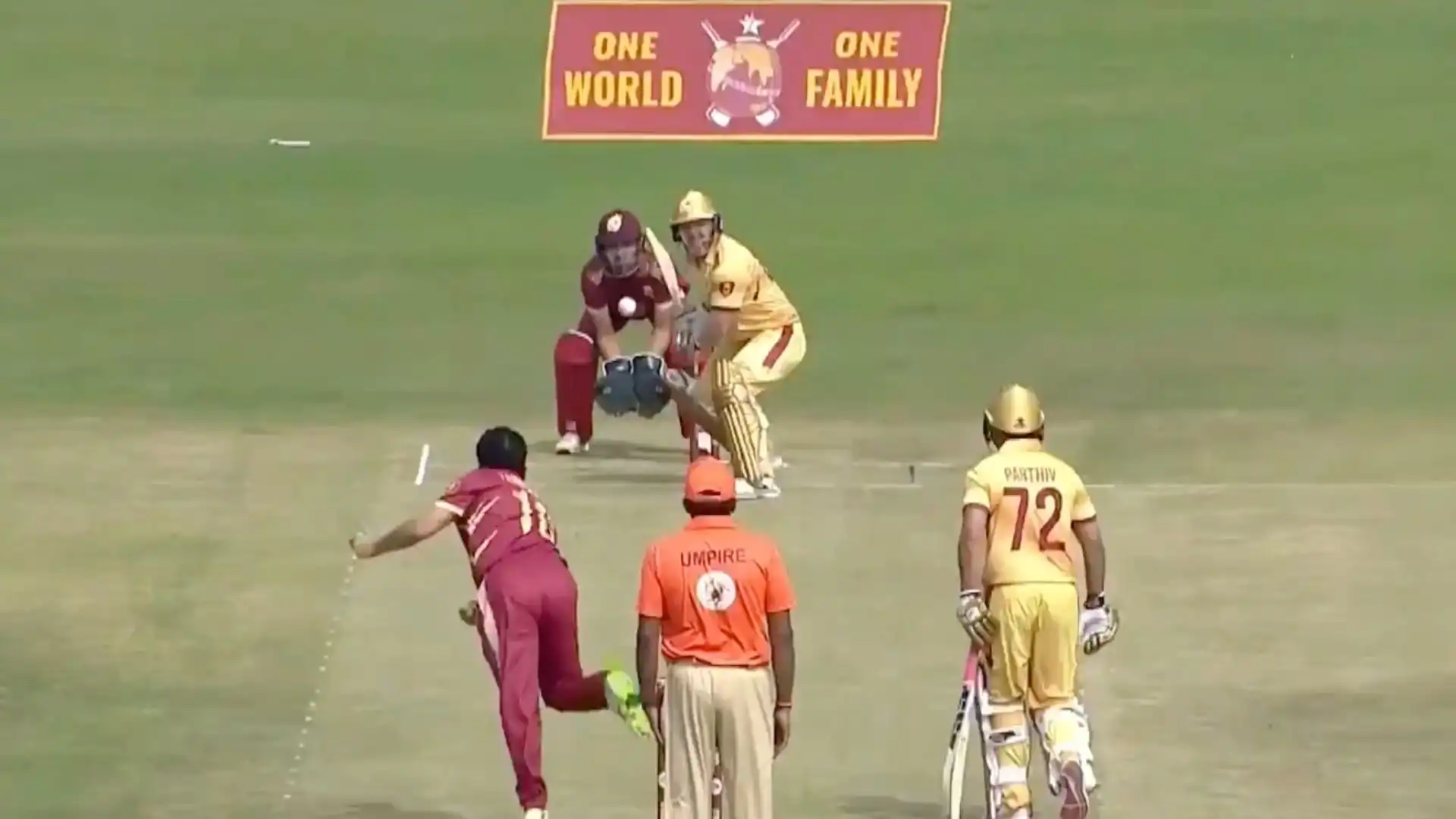 [Watch] Sachin Tendulkar Turns Things Around By Bowling In One World