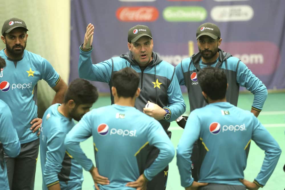 World Cup 2023 Pakistan Coaching Staff Quit Relations With Pakistan Cricket