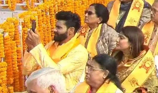 Ravindra Jadeja Captures Ayodhya Temple's Divinity During Pran Pratishtha Ceremony