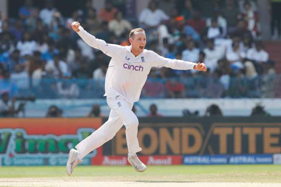 Best Bowling Figures For England In Tests In India
