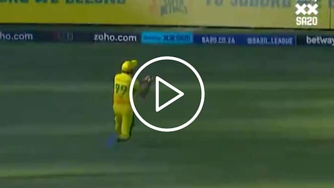 [Watch] 44-Year-Old Imran Tahir Takes A Jaw-Dropping Catch For JSK In SA20 Playoffs