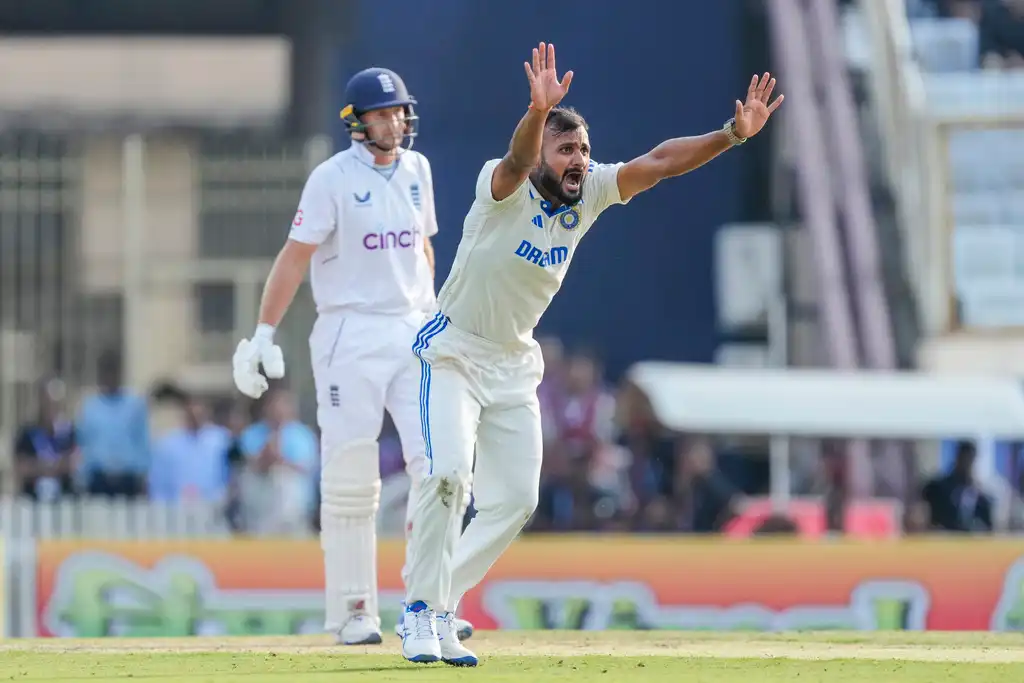 5 Bowlers Who Bagged Maiden Test Wicket Over A No-Ball