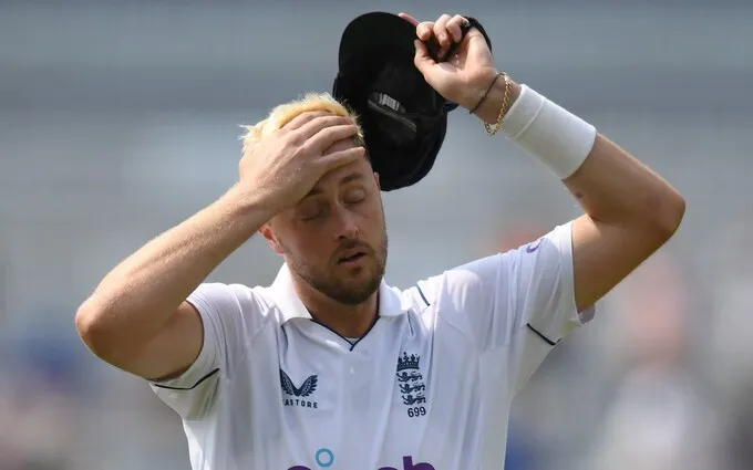 Ollie Robinson failed miserably with the ball in Ranchi [X.com]