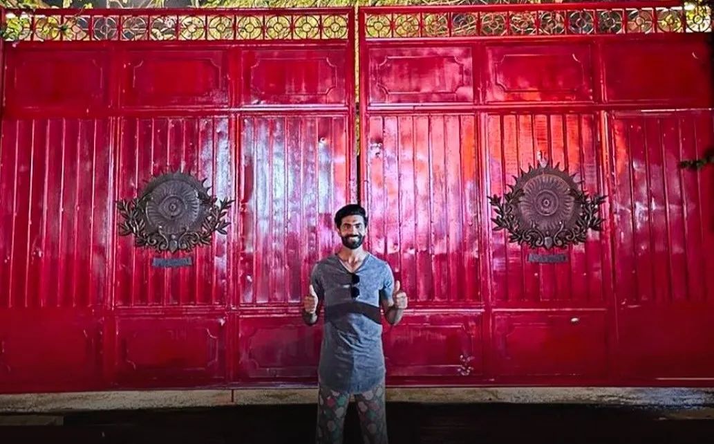Ravindra Jadeja at Dhoni's farm house [x.com]