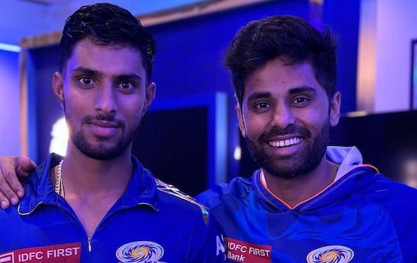 ‘Can't See...,’ Suryakumar Engages In A Funny Banter With IPL Teammate Tilak Varma