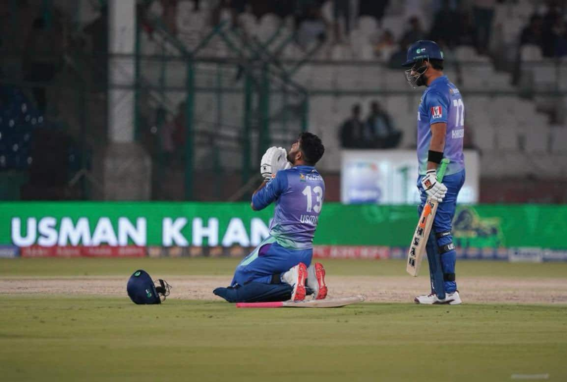 Usman Khan does his Sajda after the ton (x.com)