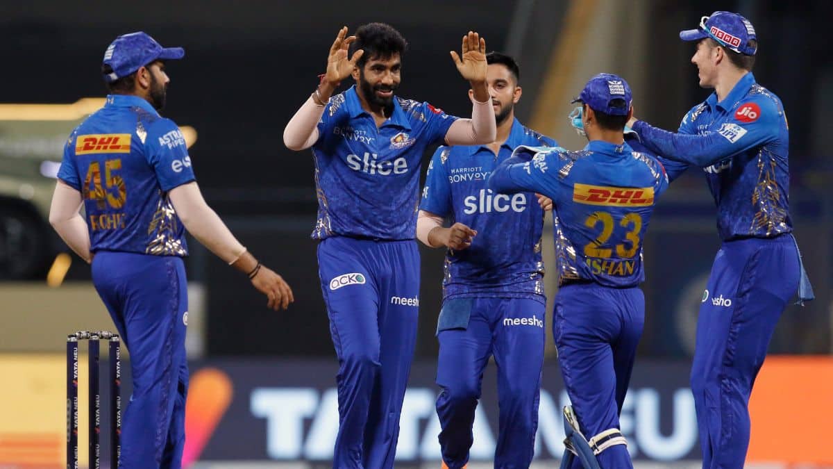 Mumbai Indians will be looking to redeem their sixth title in IPL 2024 (Source: x.com)