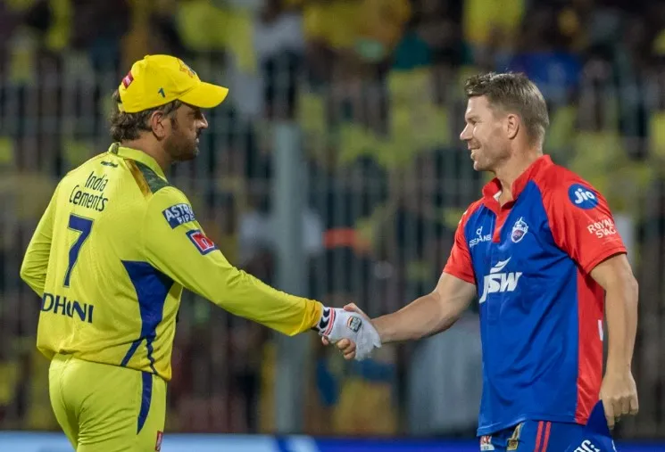 MS Dhoni and David Warner during IPL 2023 (AP)