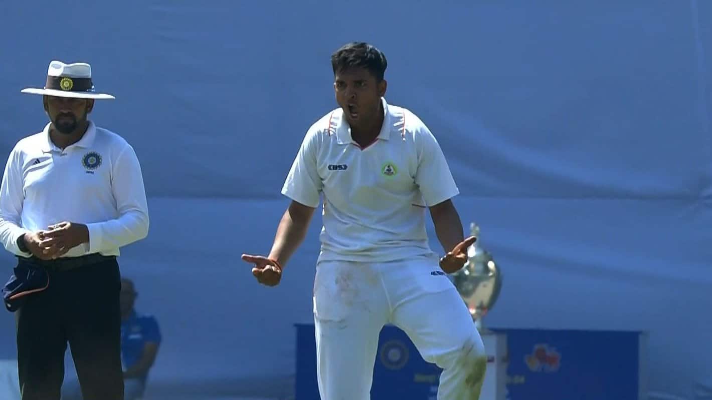 Harsh Dubey celebrating a wicket in Ranji final versus Mumbai (X.com)
