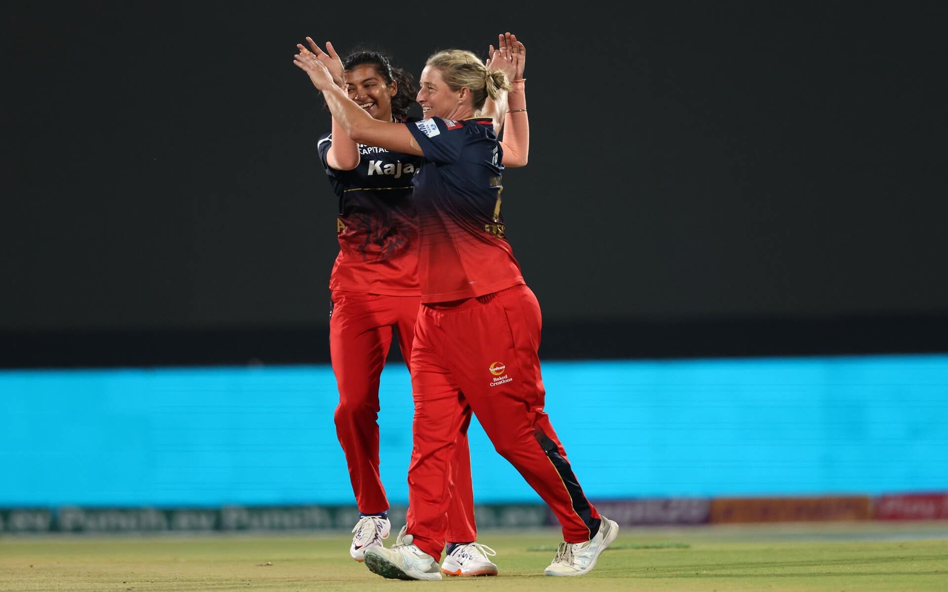 Sophie Devine picked up first wicket for RCB (Source: WPL)