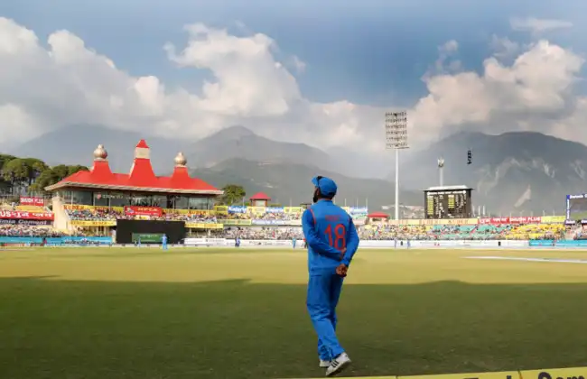 Dharamsala stadium with Dhauladhar range in the background [X.com]