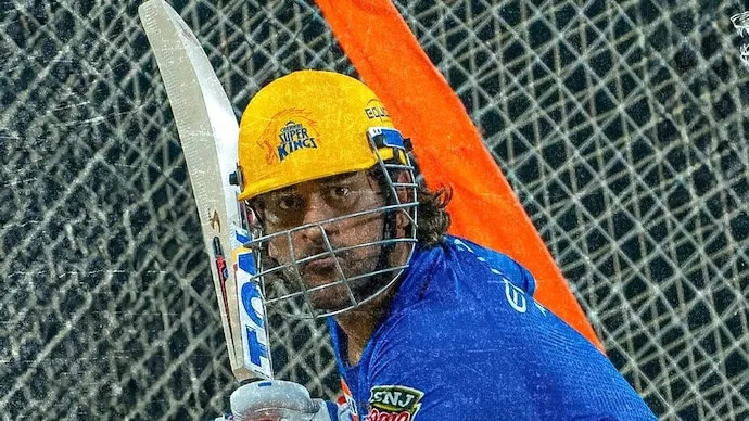 All eyes will be on Dhoni once again in the IPL. (X.com)