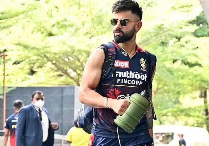 Virat Kohli will be a key part for the RCB campaign [X]
