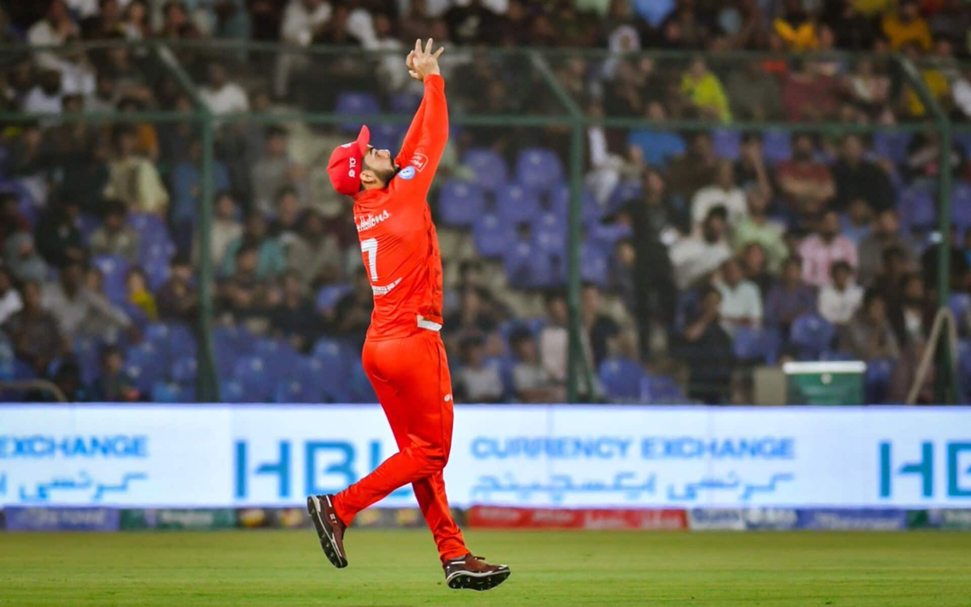 Shadab Khan took four catches in this innings (Source: PSL/PCB)