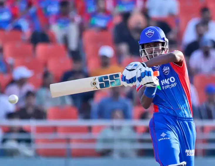 Abhishek Porel in action [AP]