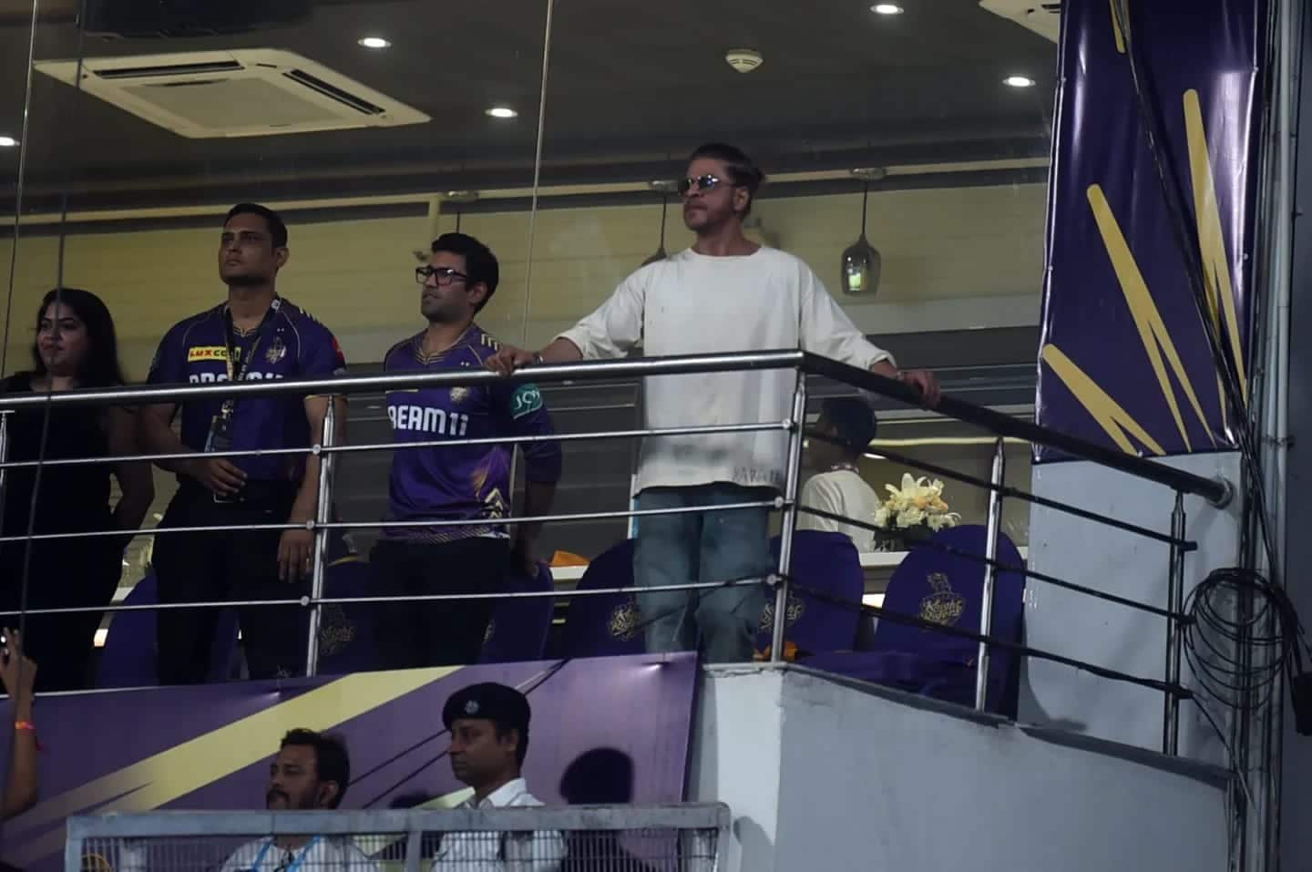 SRK at pavilion watching KKR SRH game (X.com)