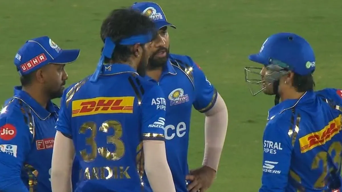 Hardik Pandya at loggerheads with Rohit Sharma during MI vs GT clash (X.com)